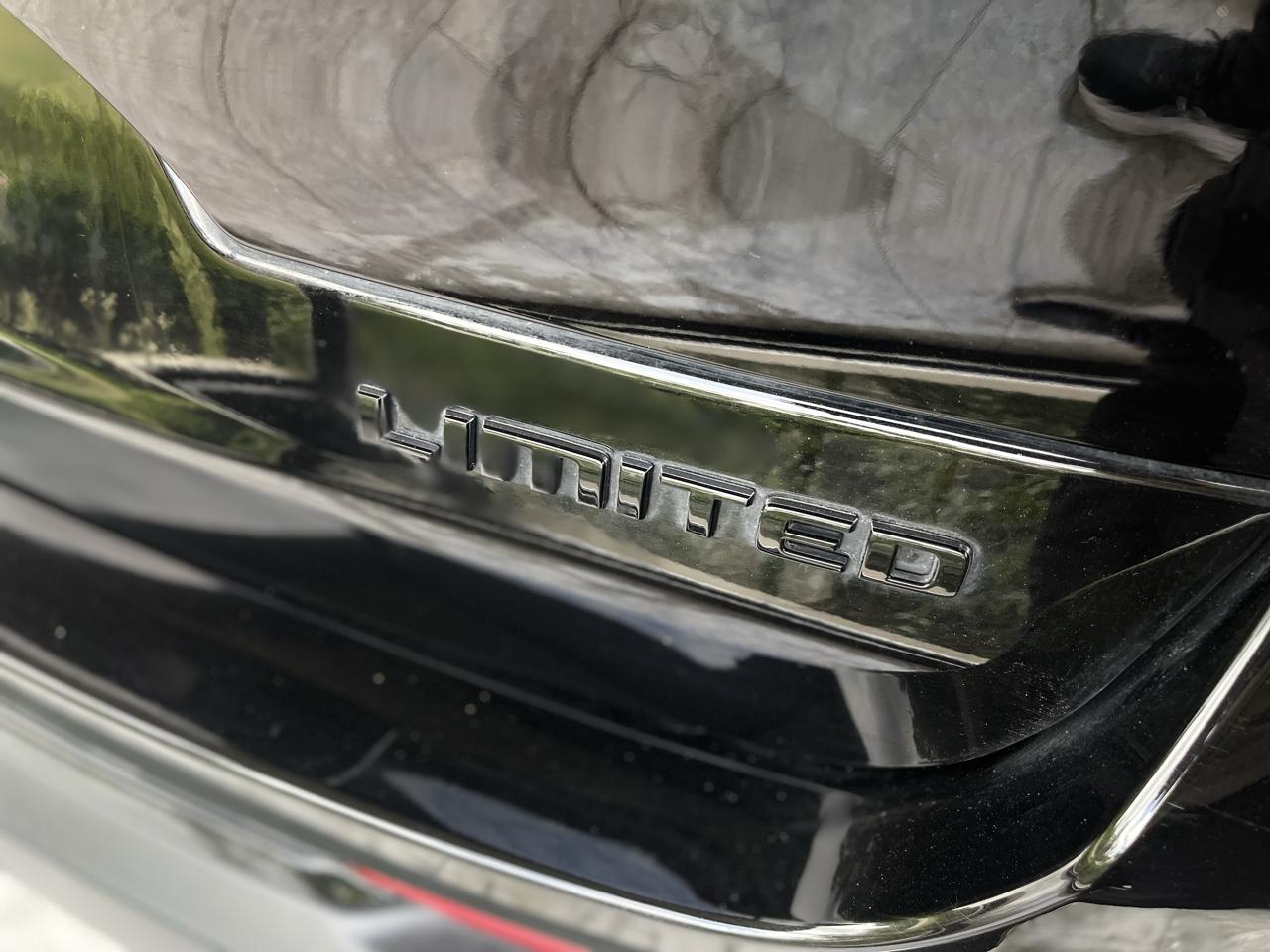 Jeep Grand Cherokee L Limited 4WD 2024