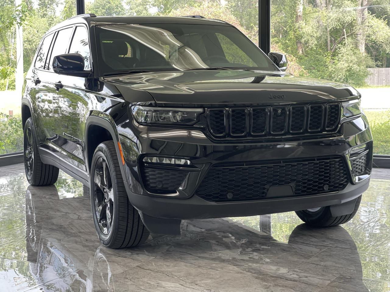 Jeep Grand Cherokee L Limited 4WD 2024