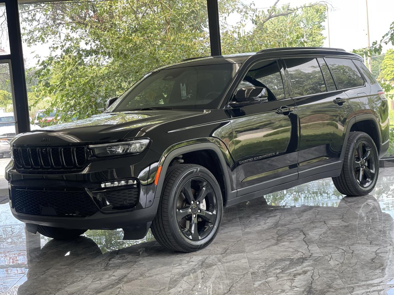 Jeep Grand Cherokee L Limited 4WD 2024