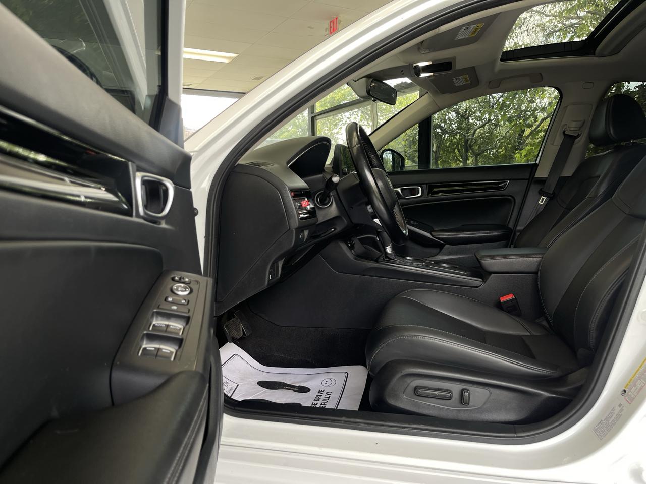 Honda Civic EX-L Hatchback 2022