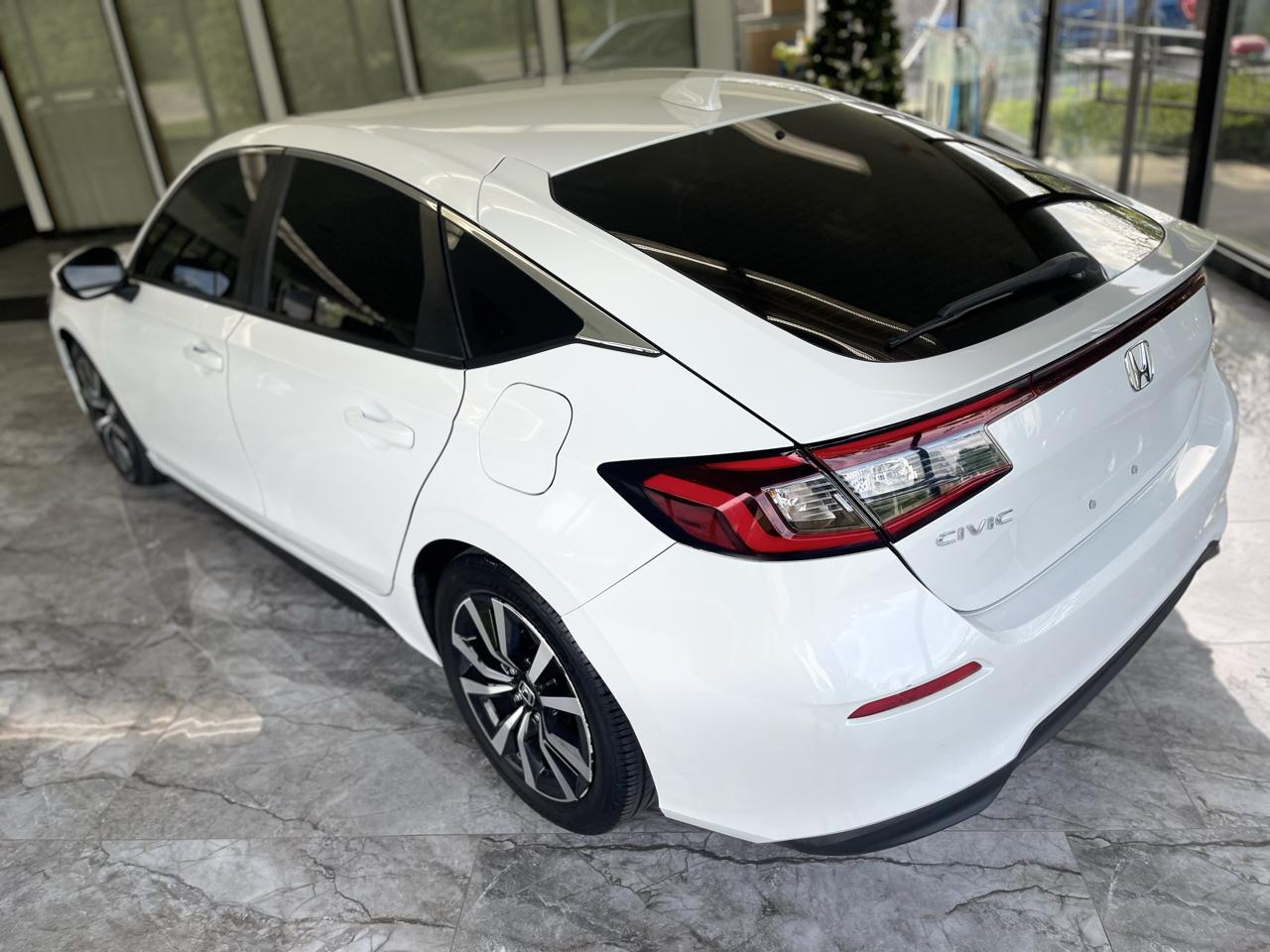Honda Civic EX-L Hatchback 2022