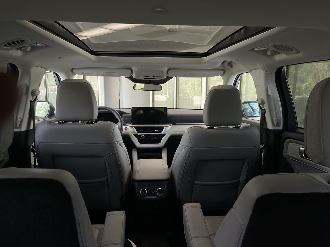 Ford Explorer Active AWD 2026