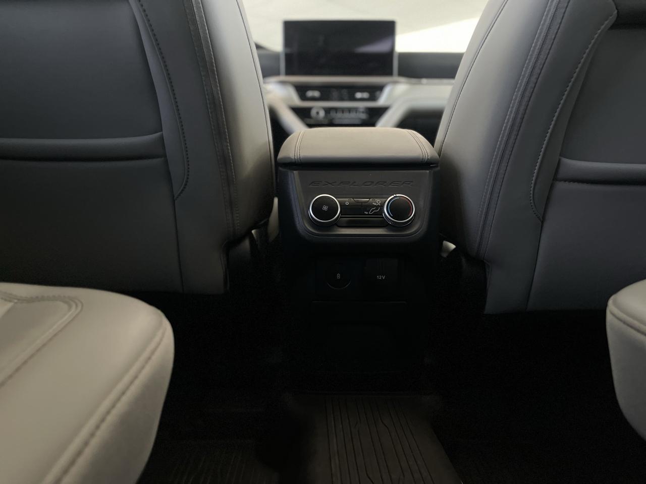 Ford Explorer Active AWD 2026