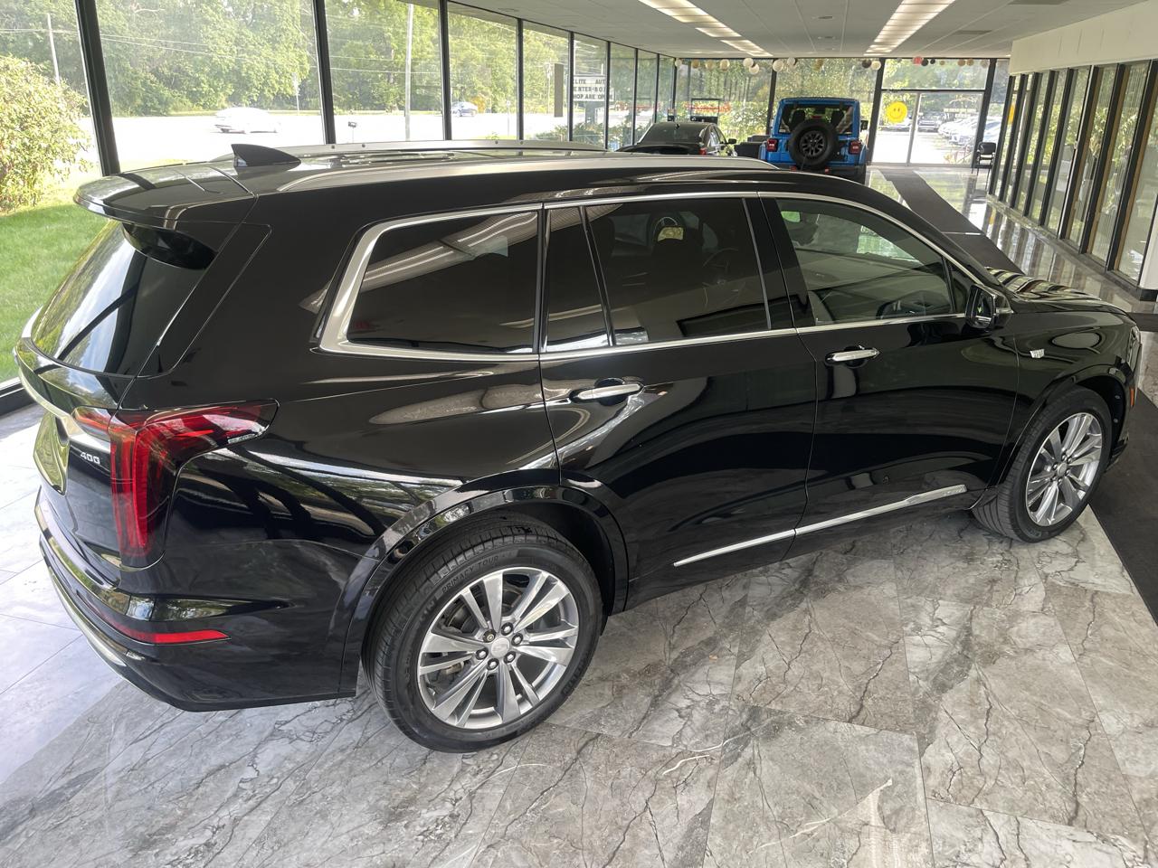 Cadillac XT6 Premium Luxury AWD 2024