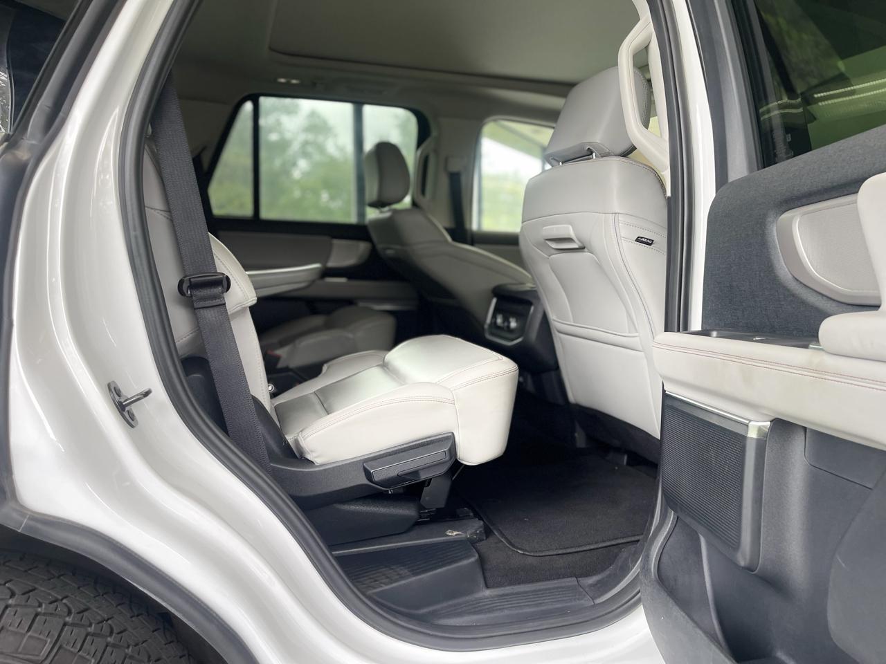 Ford Expedition Active 4WD 2025