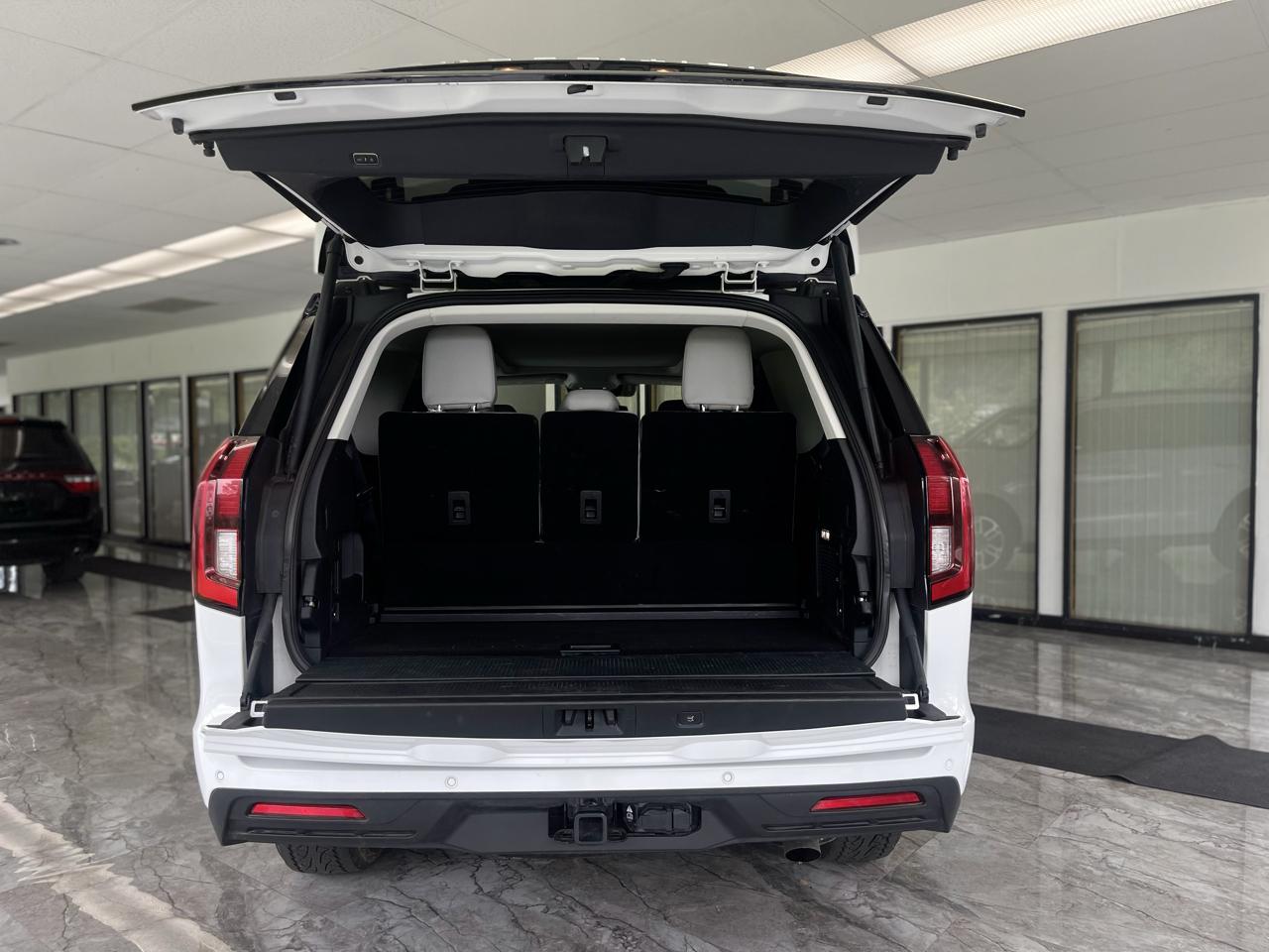 Ford Expedition Active 4WD 2025