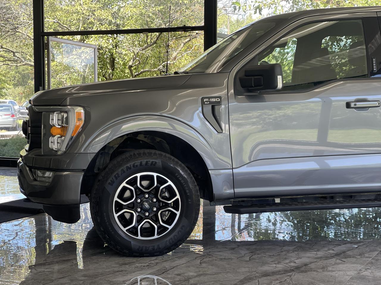 Ford F-150 XL SuperCrew 6.5-ft. Bed 4WD 2022