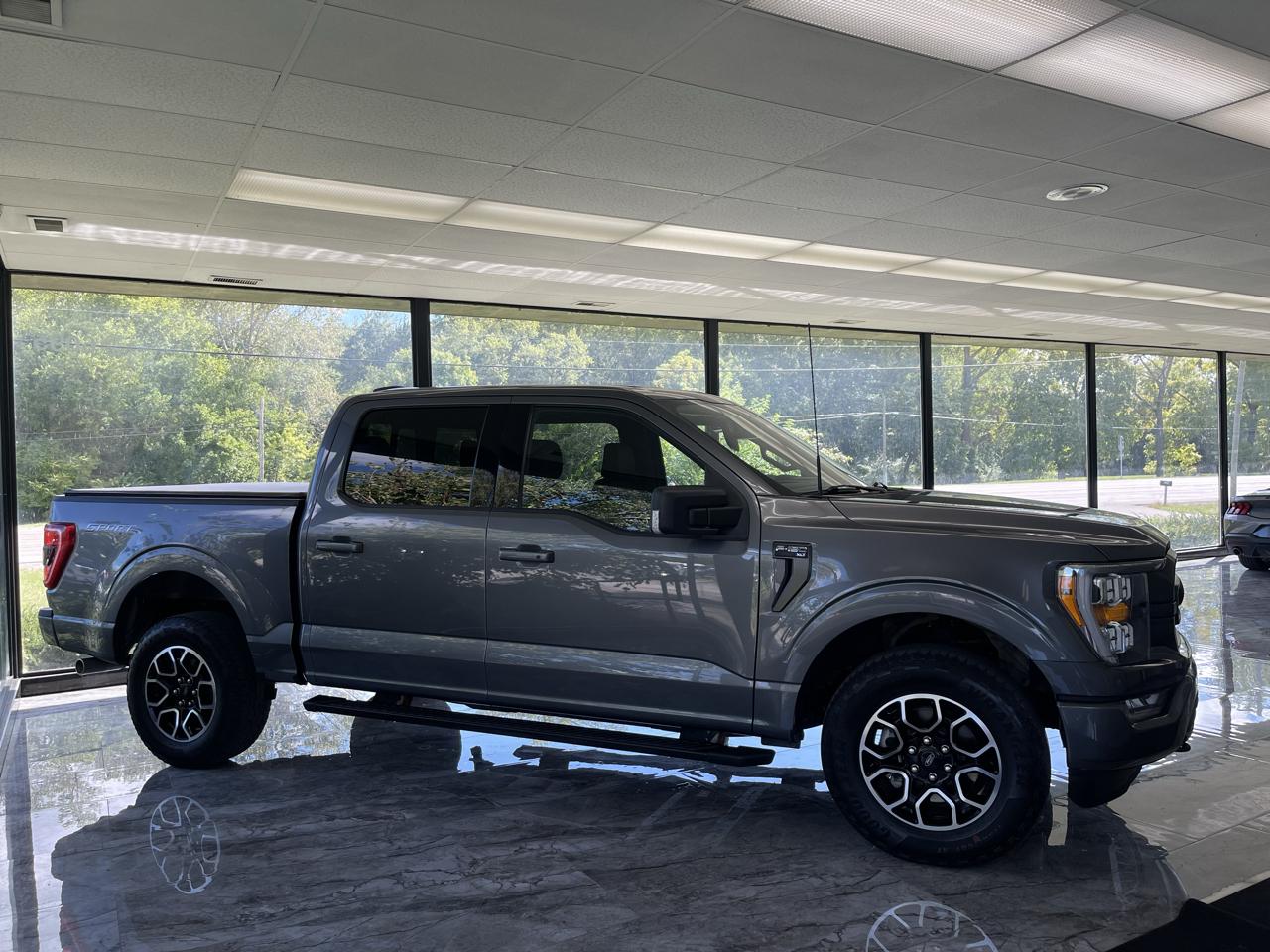 Ford F-150 XL SuperCrew 6.5-ft. Bed 4WD 2022
