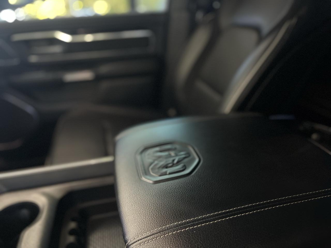 RAM 1500 Laramie Crew Cab SWB 4WD 2022