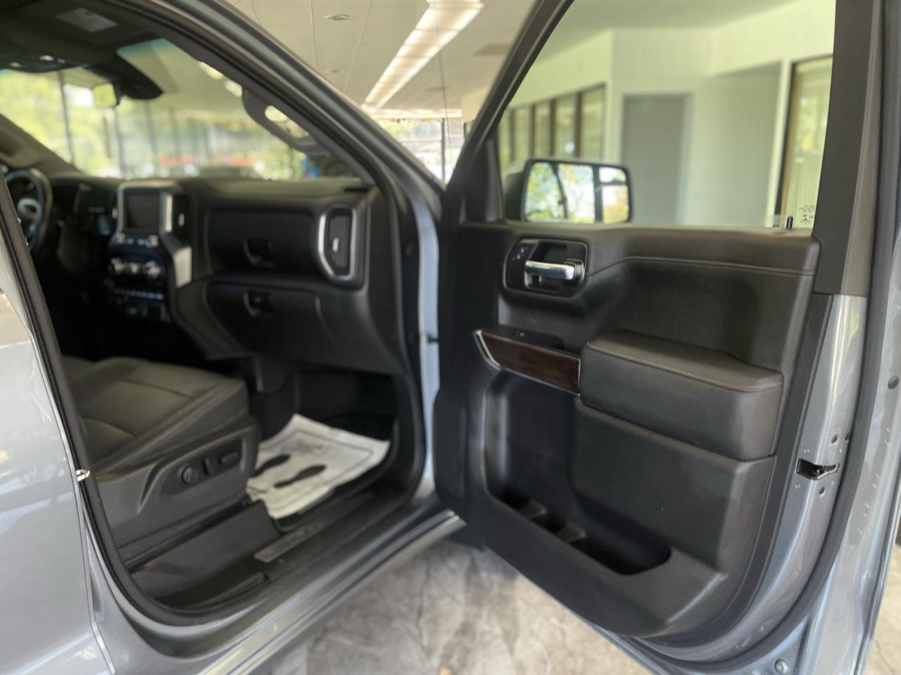 GMC Sierra 1500 SLT Crew Cab Short Box 4WD 2021