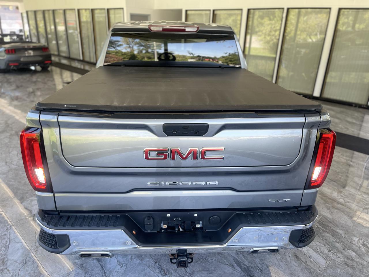 GMC Sierra 1500 SLT Crew Cab Short Box 4WD 2021