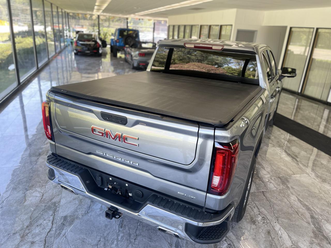 GMC Sierra 1500 SLT Crew Cab Short Box 4WD 2021