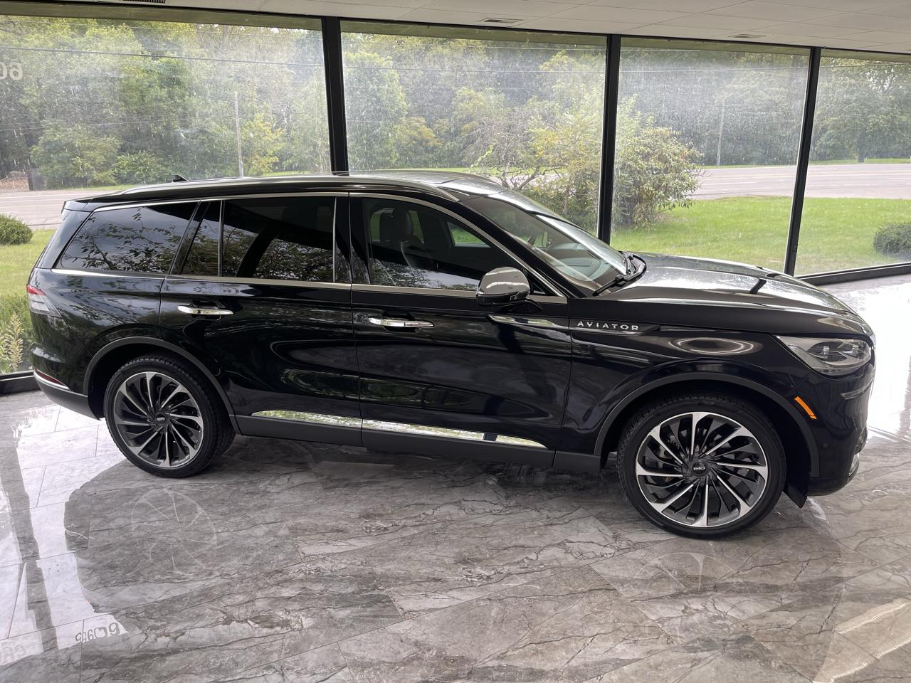 Lincoln Aviator Reserve AWD 2022