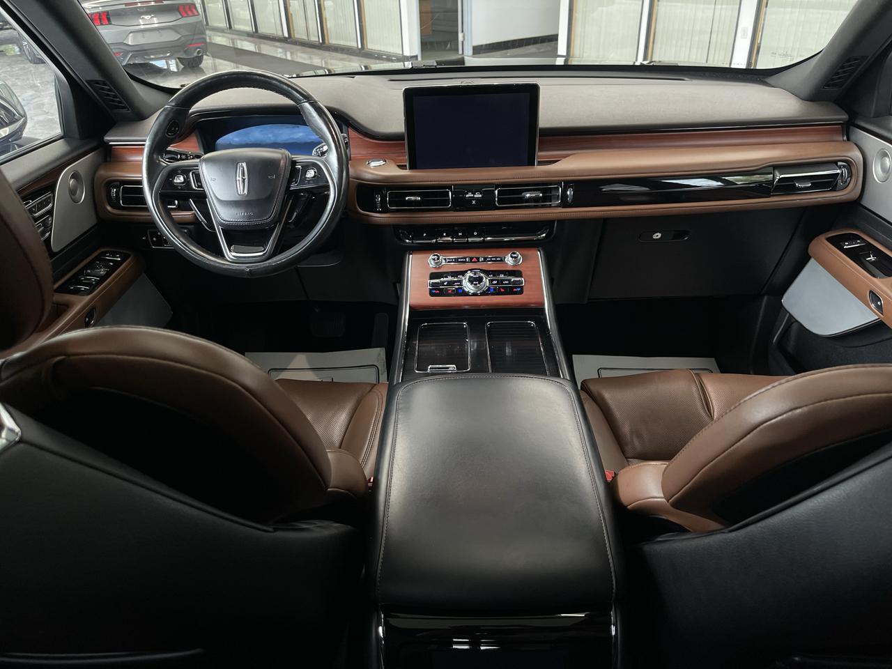 Lincoln Aviator Reserve AWD 2022