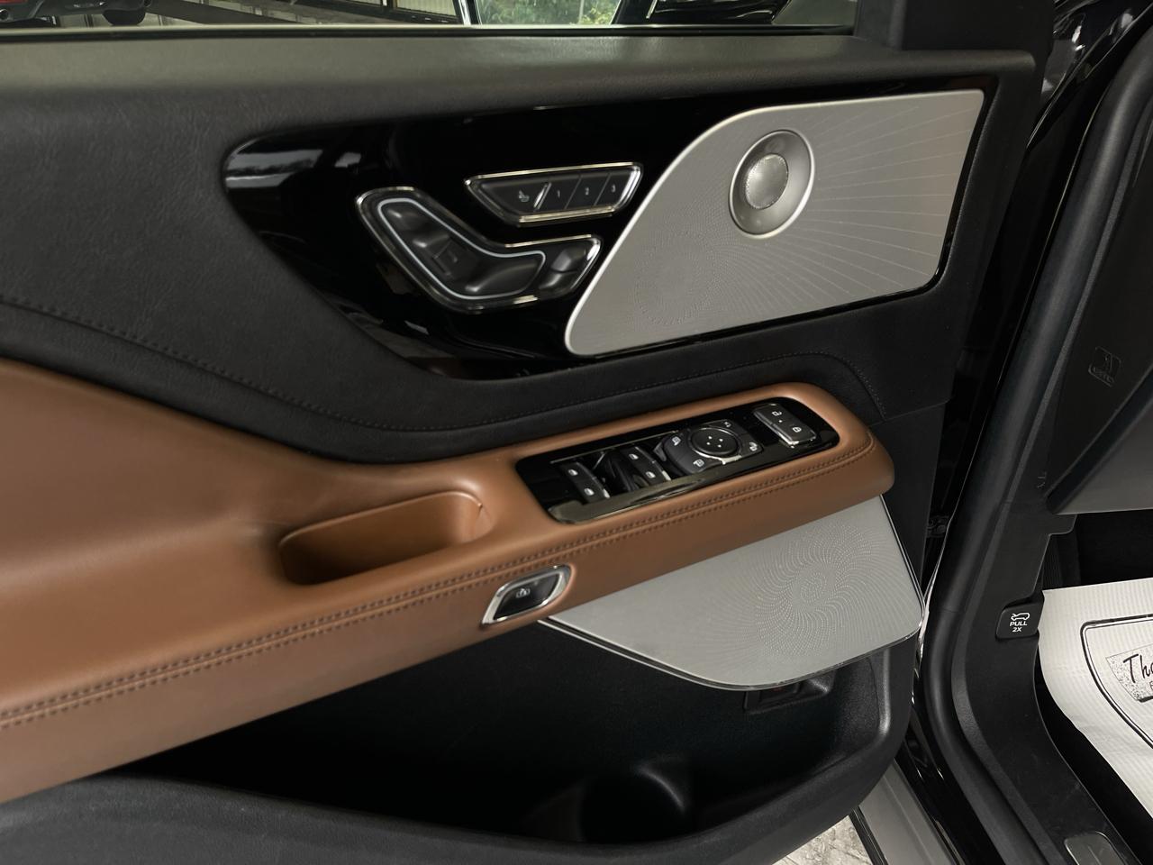 Lincoln Aviator Reserve AWD 2022