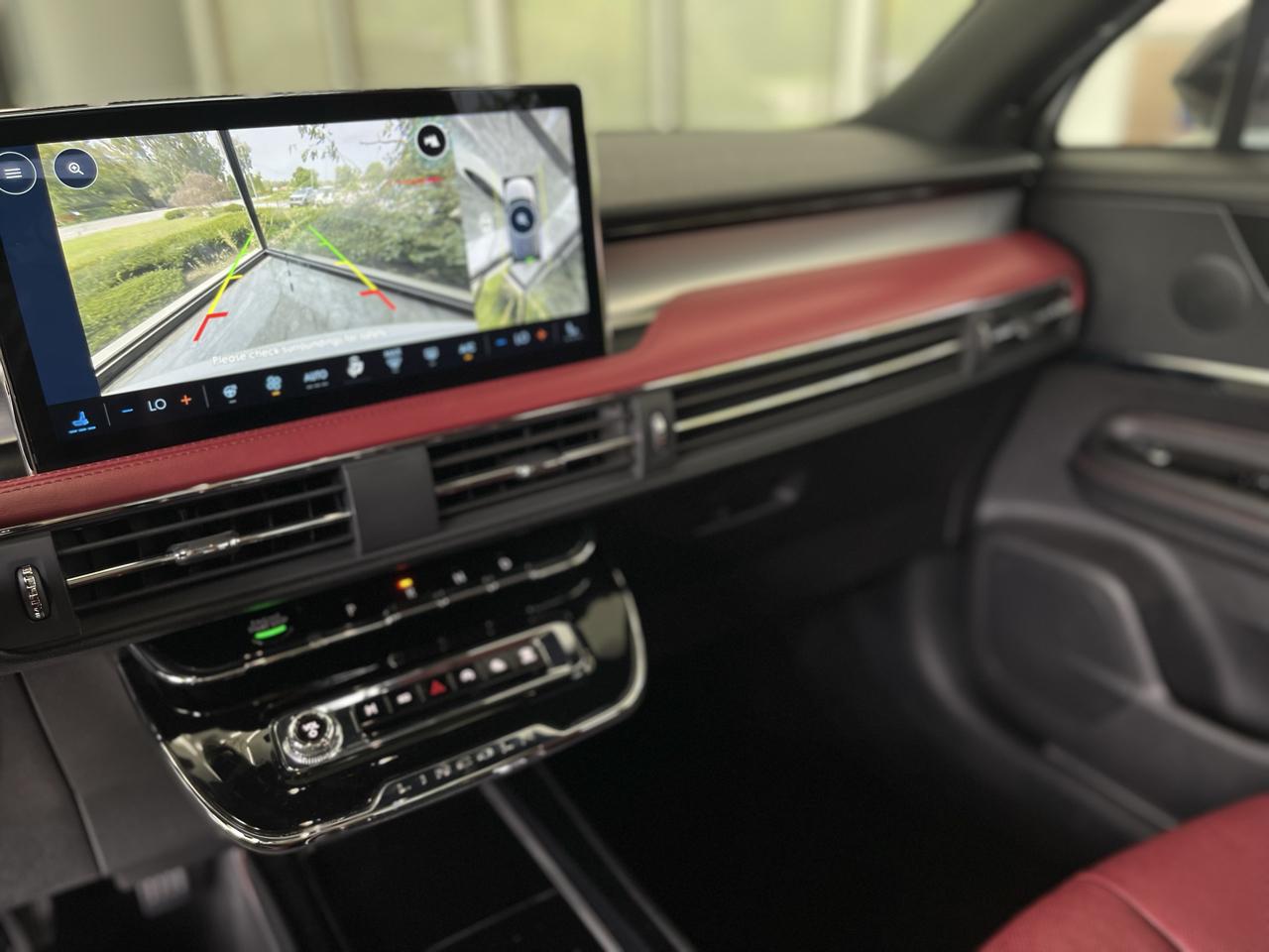 Lincoln Corsair Reserve AWD 2024