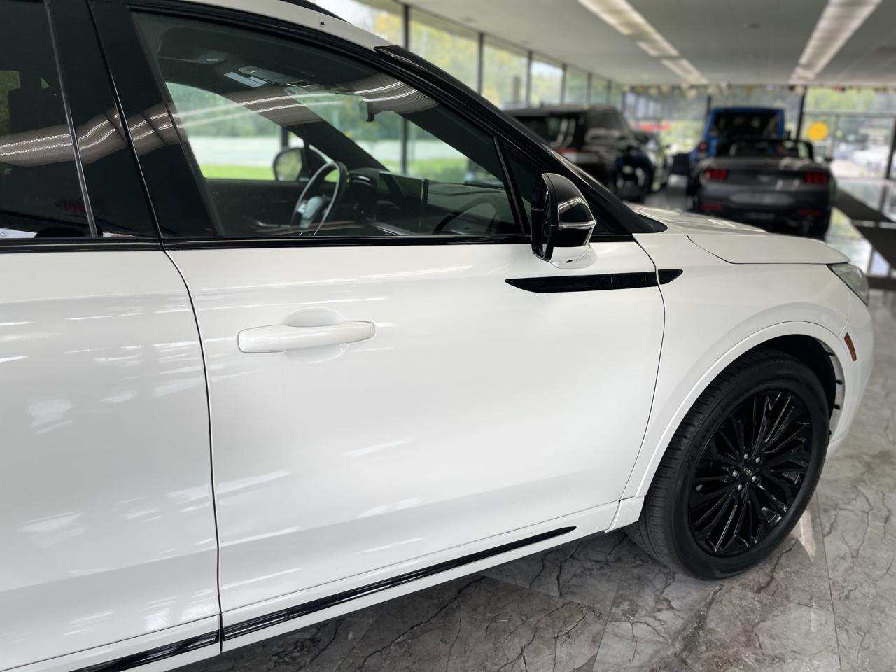 Lincoln Corsair Reserve AWD 2024