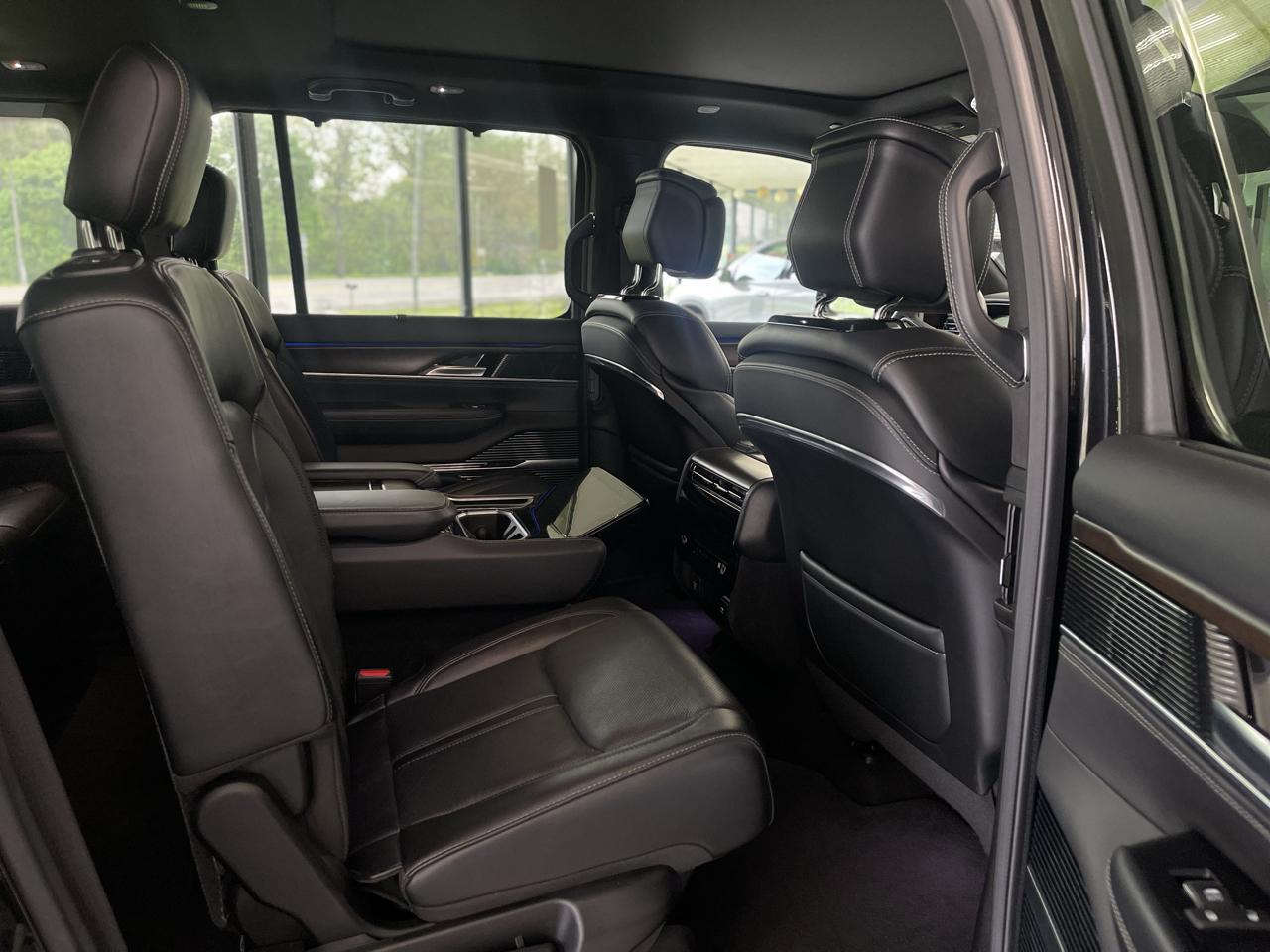 Jeep Grand Wagoneer Series I 4WD 2022