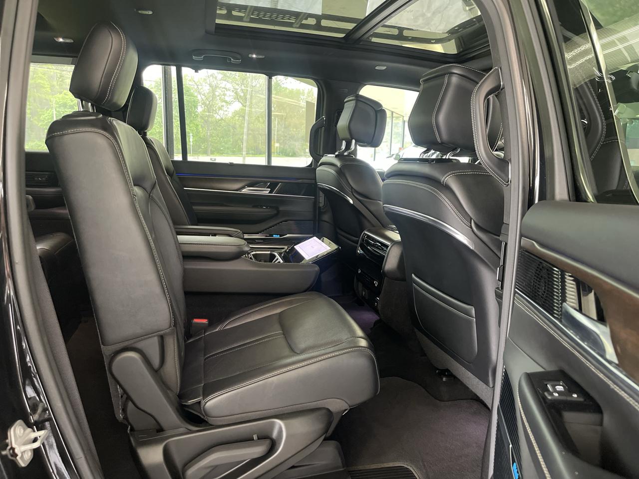 Jeep Grand Wagoneer Series I 4WD 2022