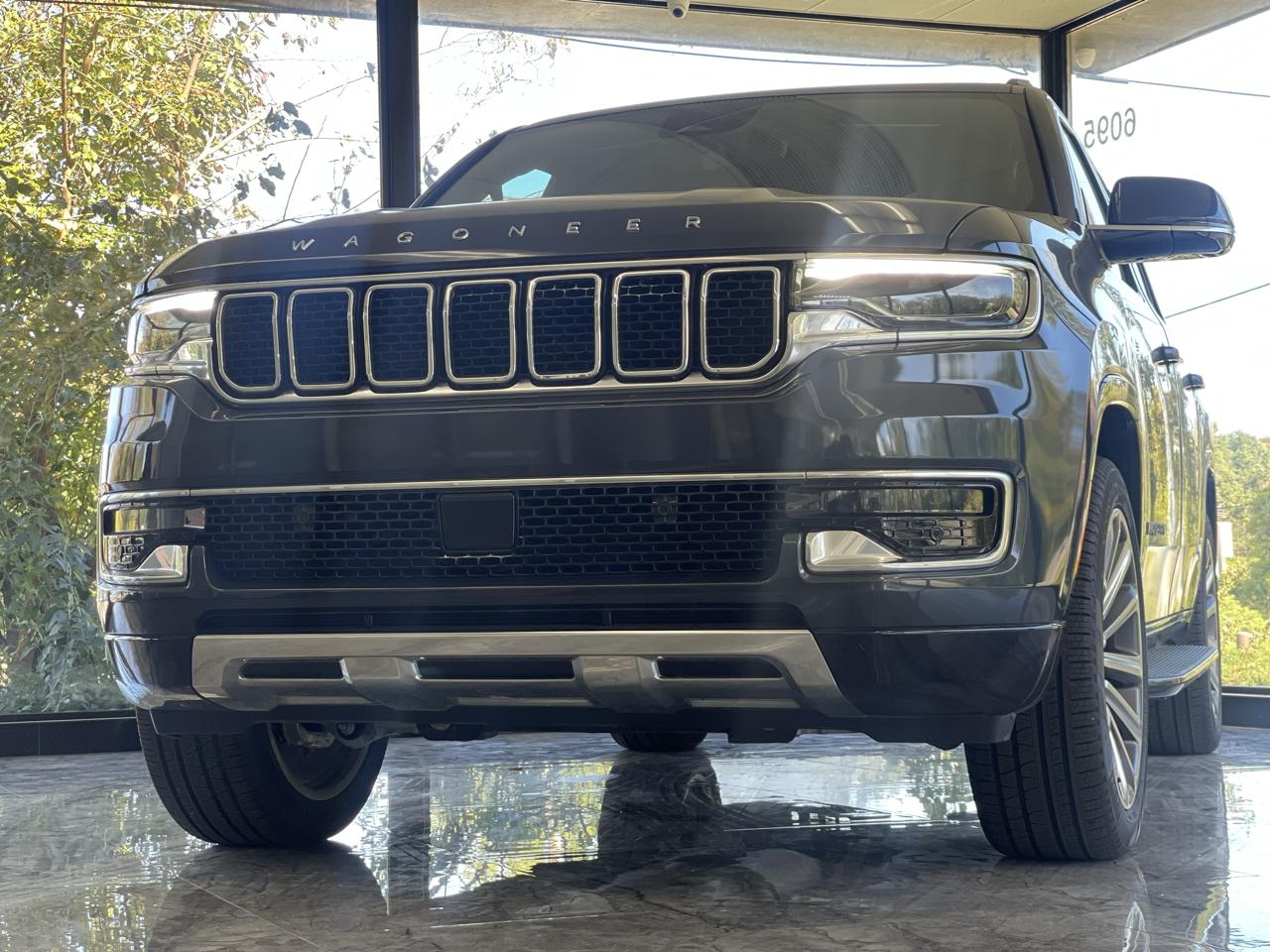 Jeep Wagoneer Series II 4WD 2024