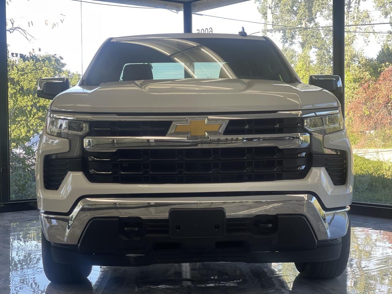 Chevrolet Silverado 1500 LT-L Double Cab 4WD 2024