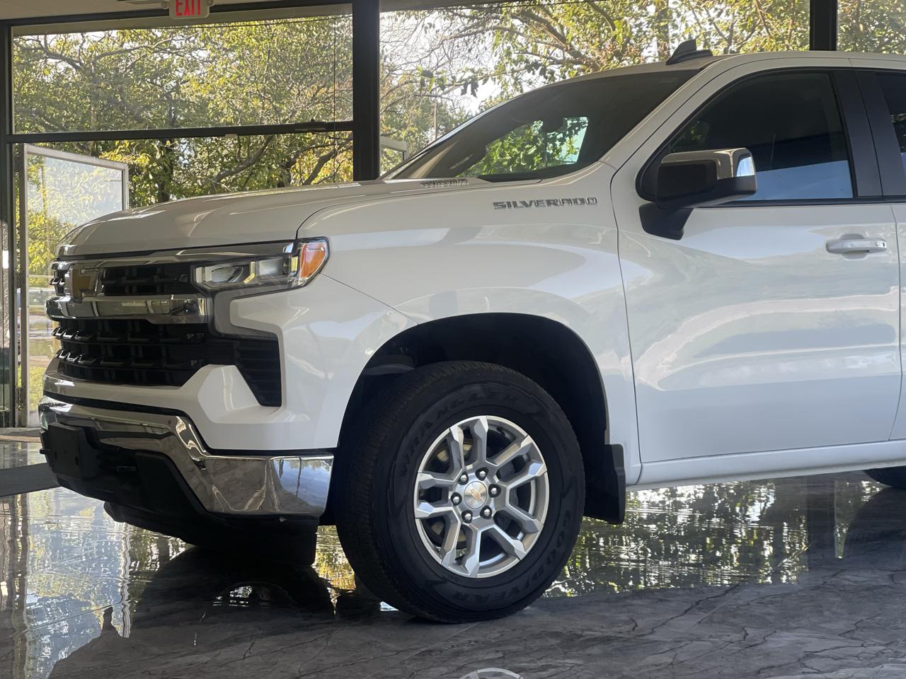 Chevrolet Silverado 1500 LT-L Double Cab 4WD 2024