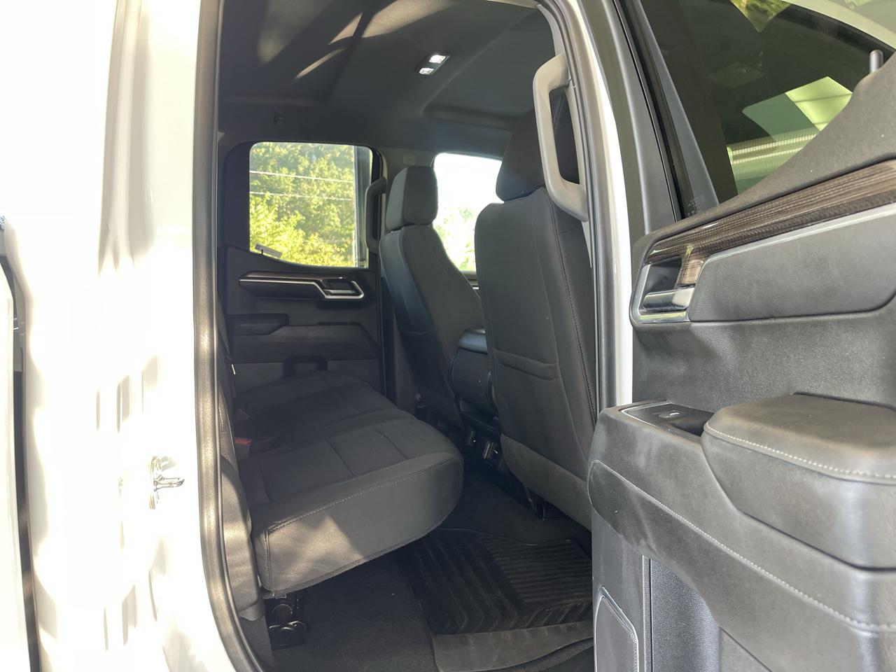 Chevrolet Silverado 1500 LT-L Double Cab 4WD 2024