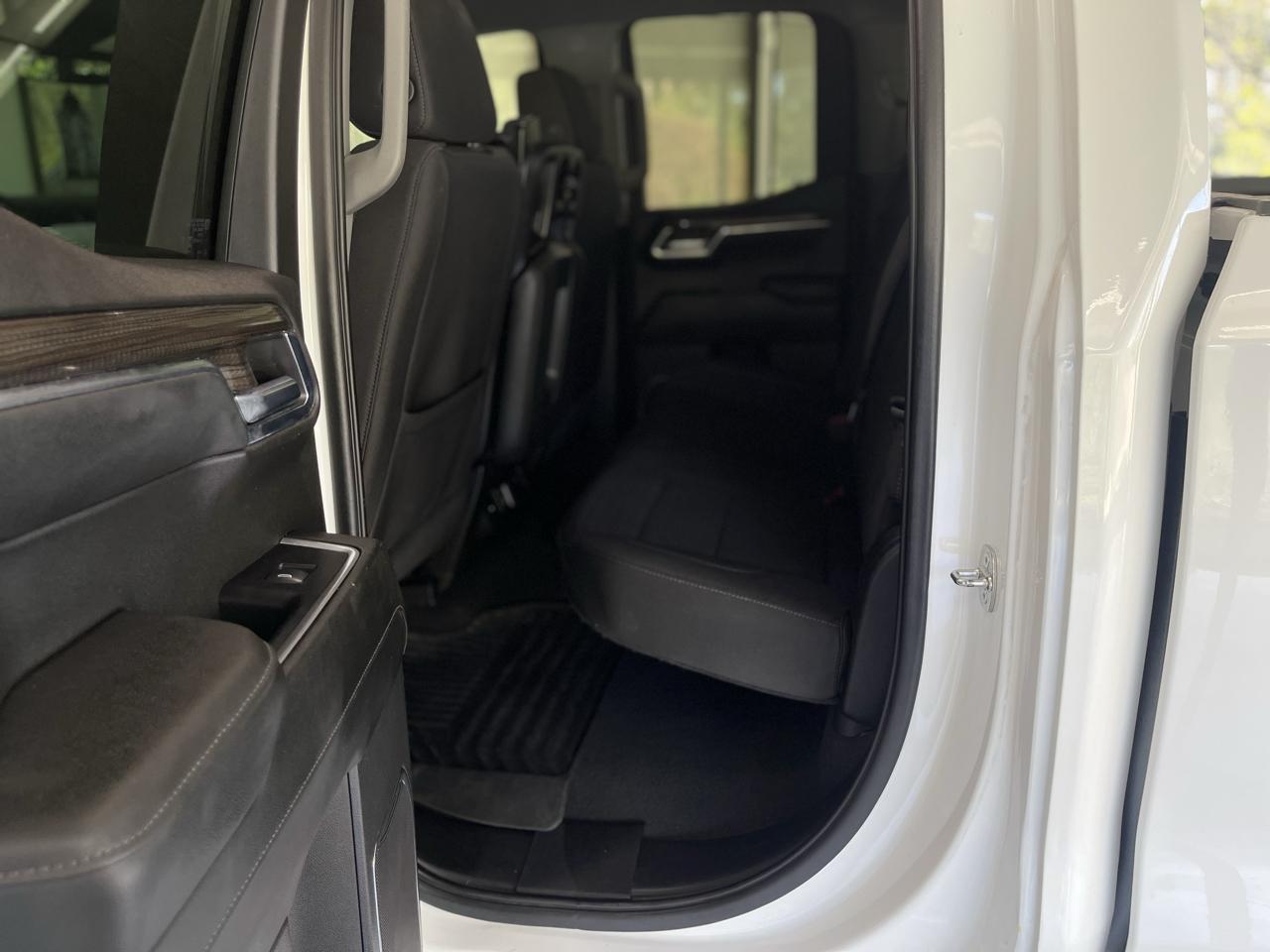 Chevrolet Silverado 1500 LT-L Double Cab 4WD 2024