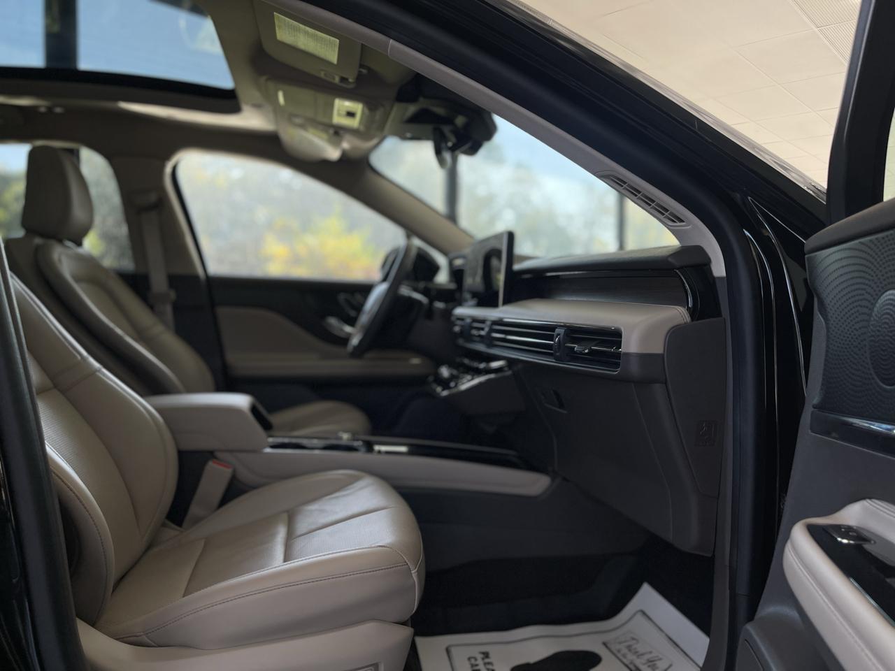 Lincoln Corsair Reserve AWD 2023
