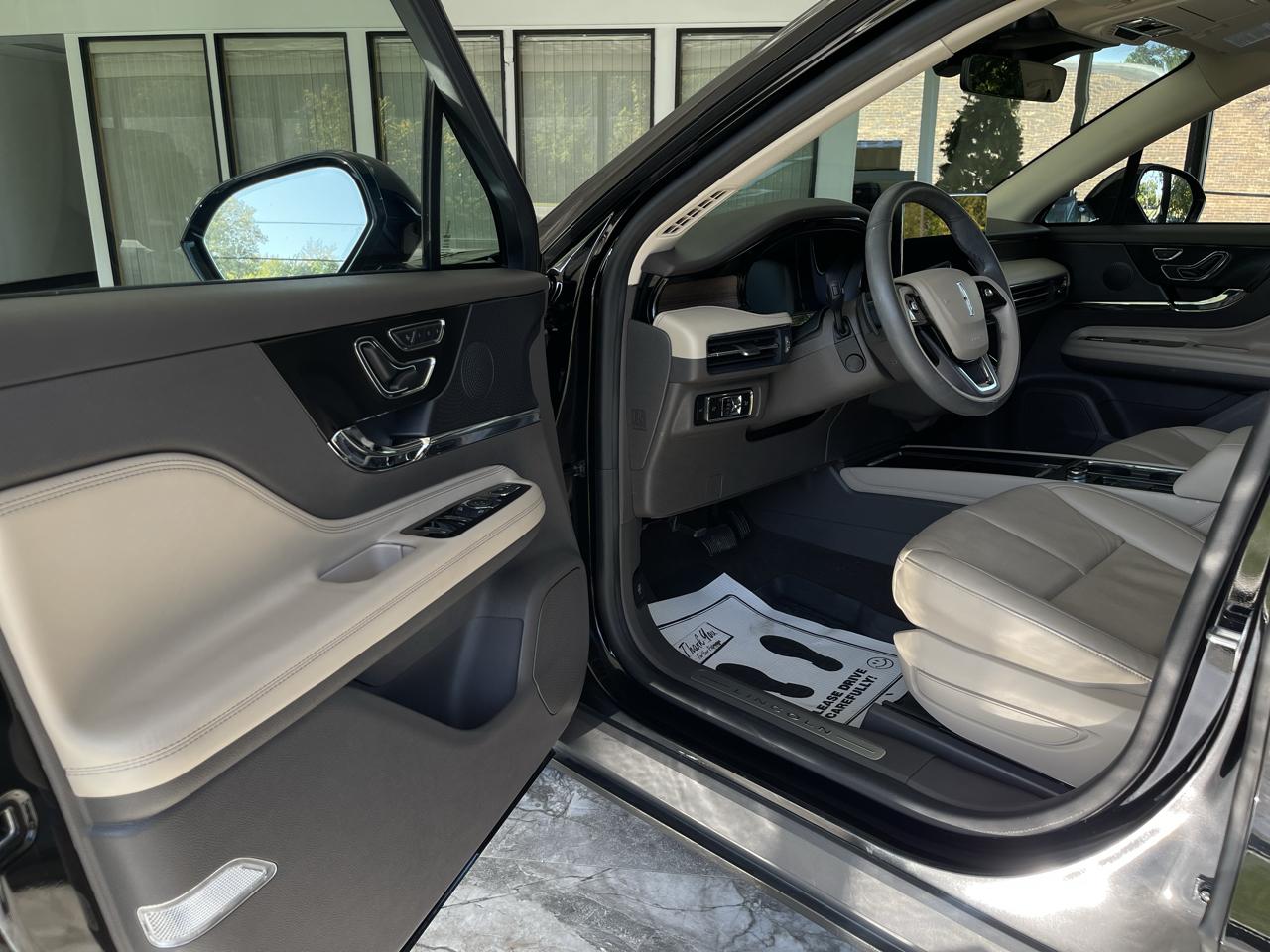 Lincoln Corsair Reserve AWD 2023