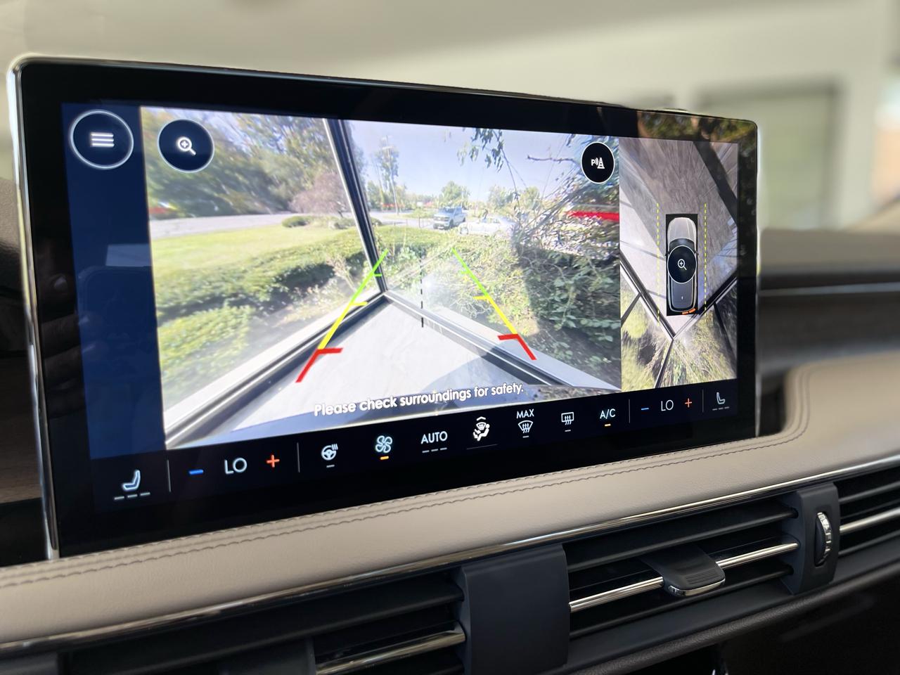 Lincoln Corsair Reserve AWD 2023