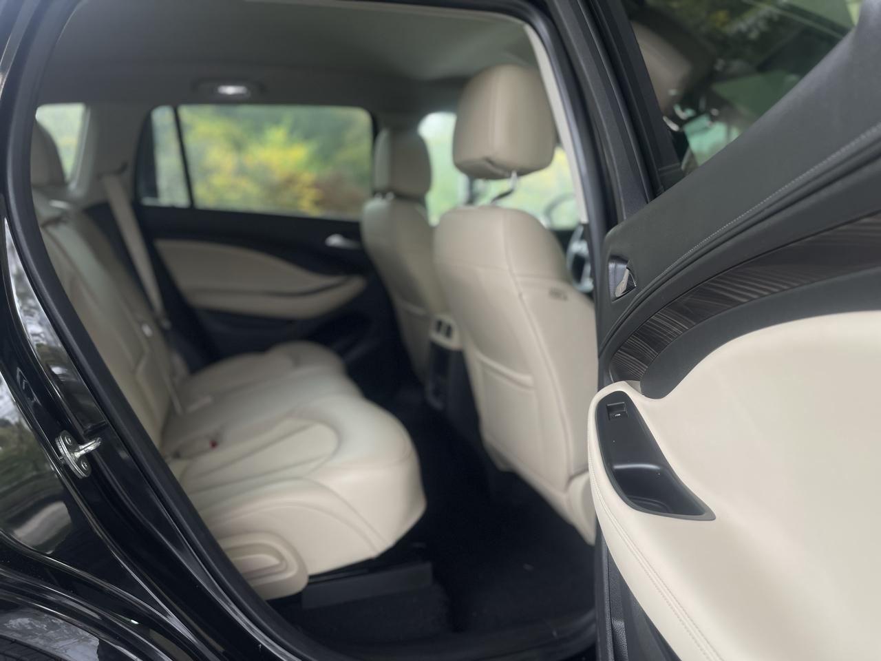 Buick Envision Essense 2020
