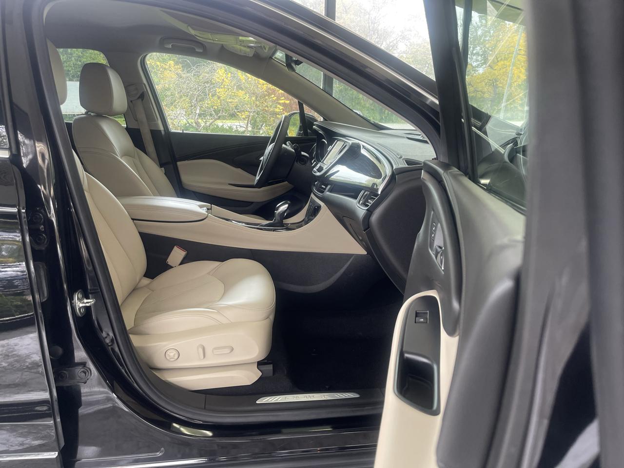 Buick Envision Essense 2020
