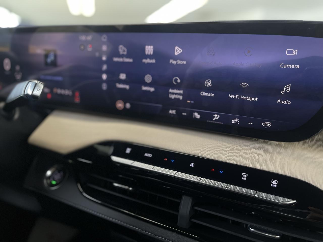 Buick Enclave Preferred FWD 2026