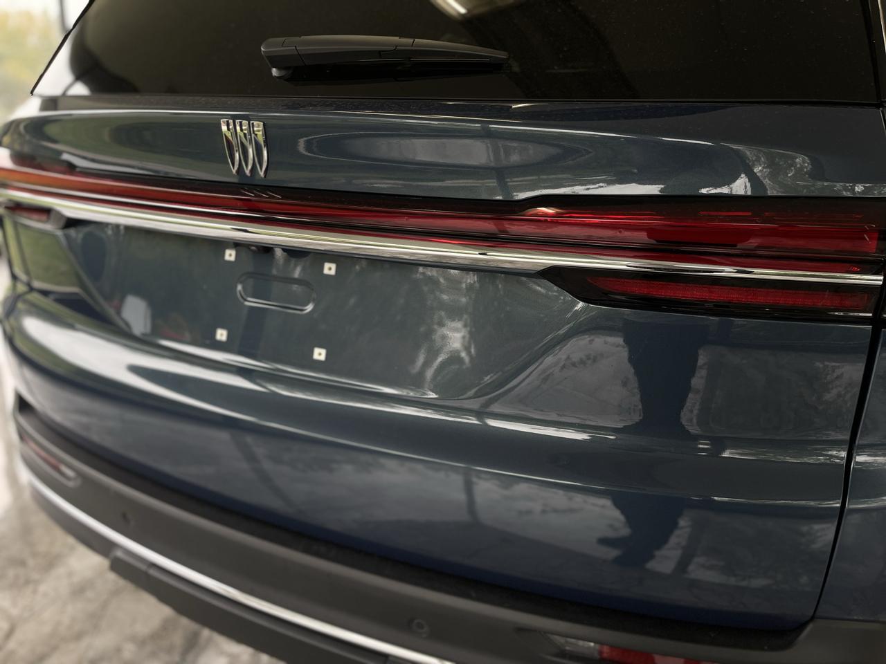 Buick Enclave Preferred FWD 2026