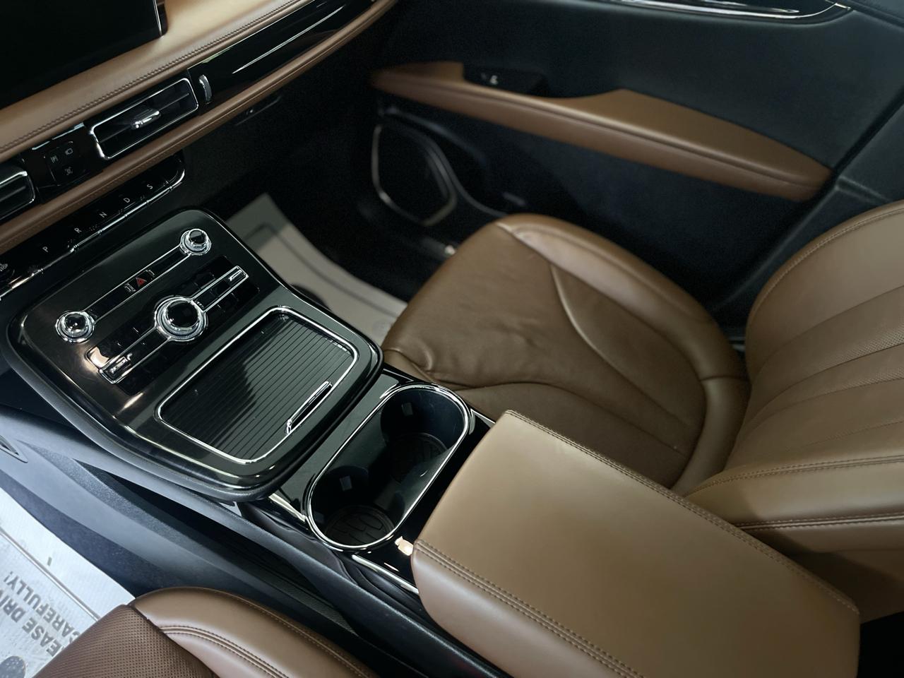 Lincoln Nautilus Reserve AWD 2023