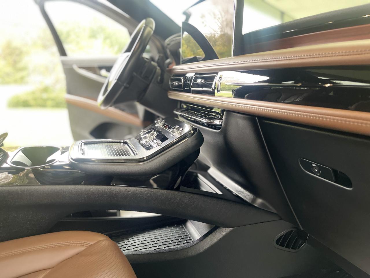 Lincoln Nautilus Reserve AWD 2023