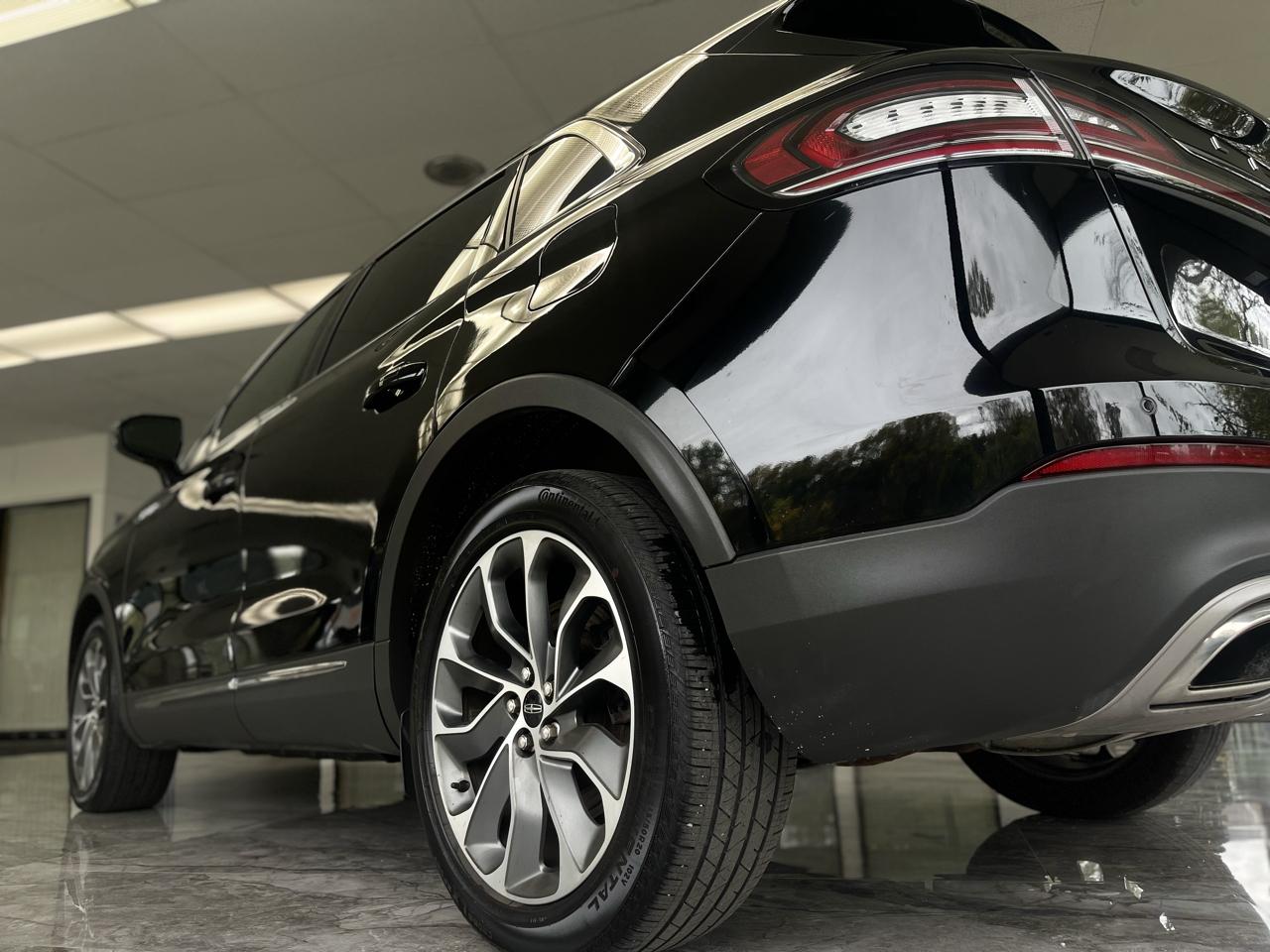 Lincoln Nautilus Reserve AWD 2023