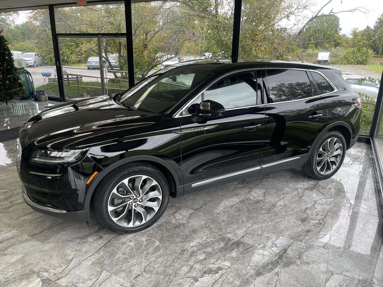 Lincoln Nautilus Reserve AWD 2023