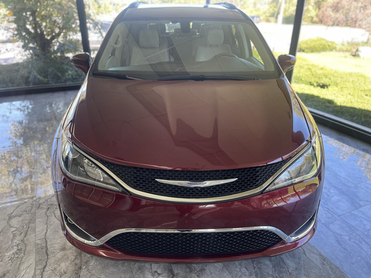 Chrysler Pacifica Touring-L Plus 2017