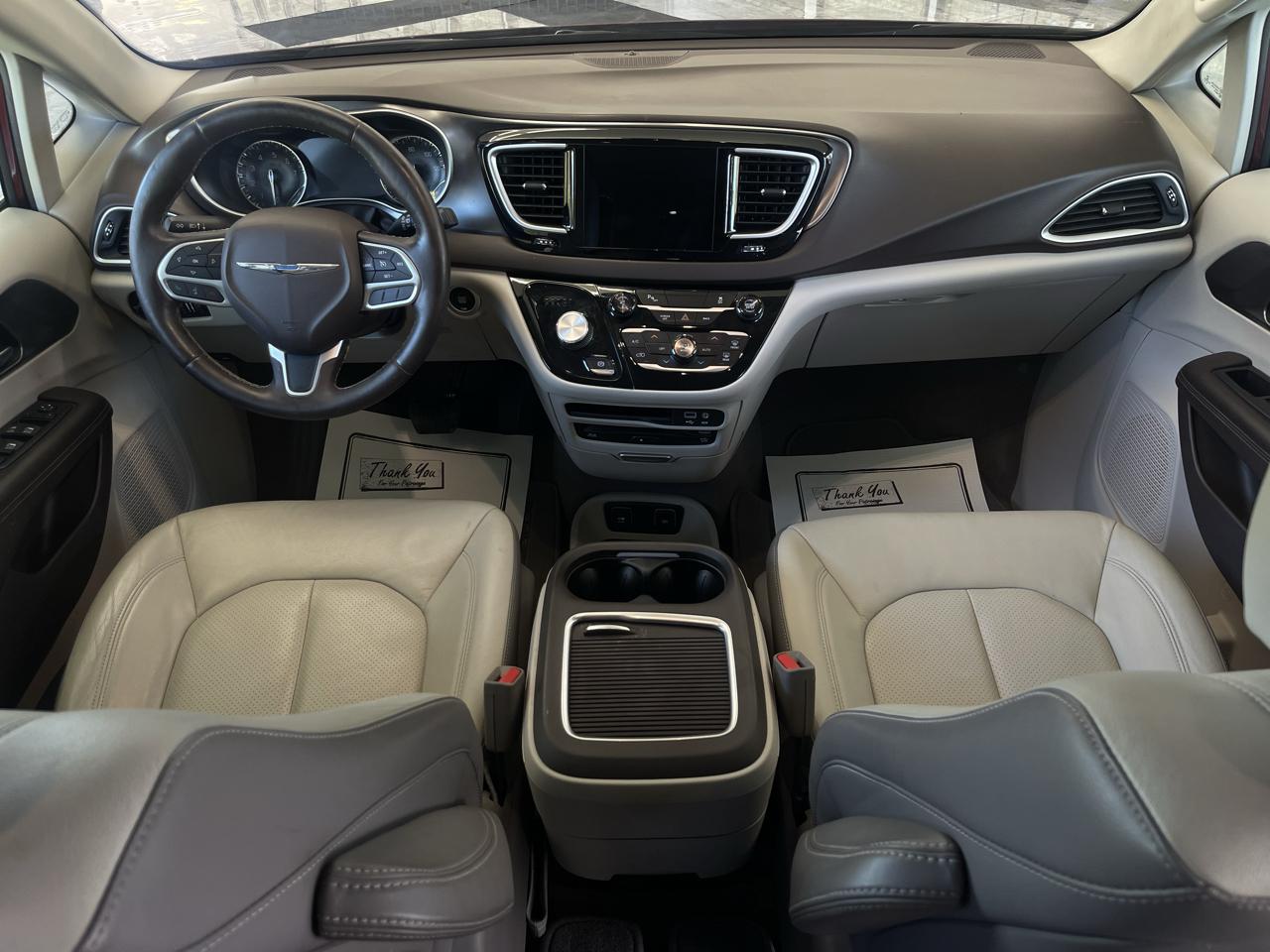 Chrysler Pacifica Touring-L Plus 2017