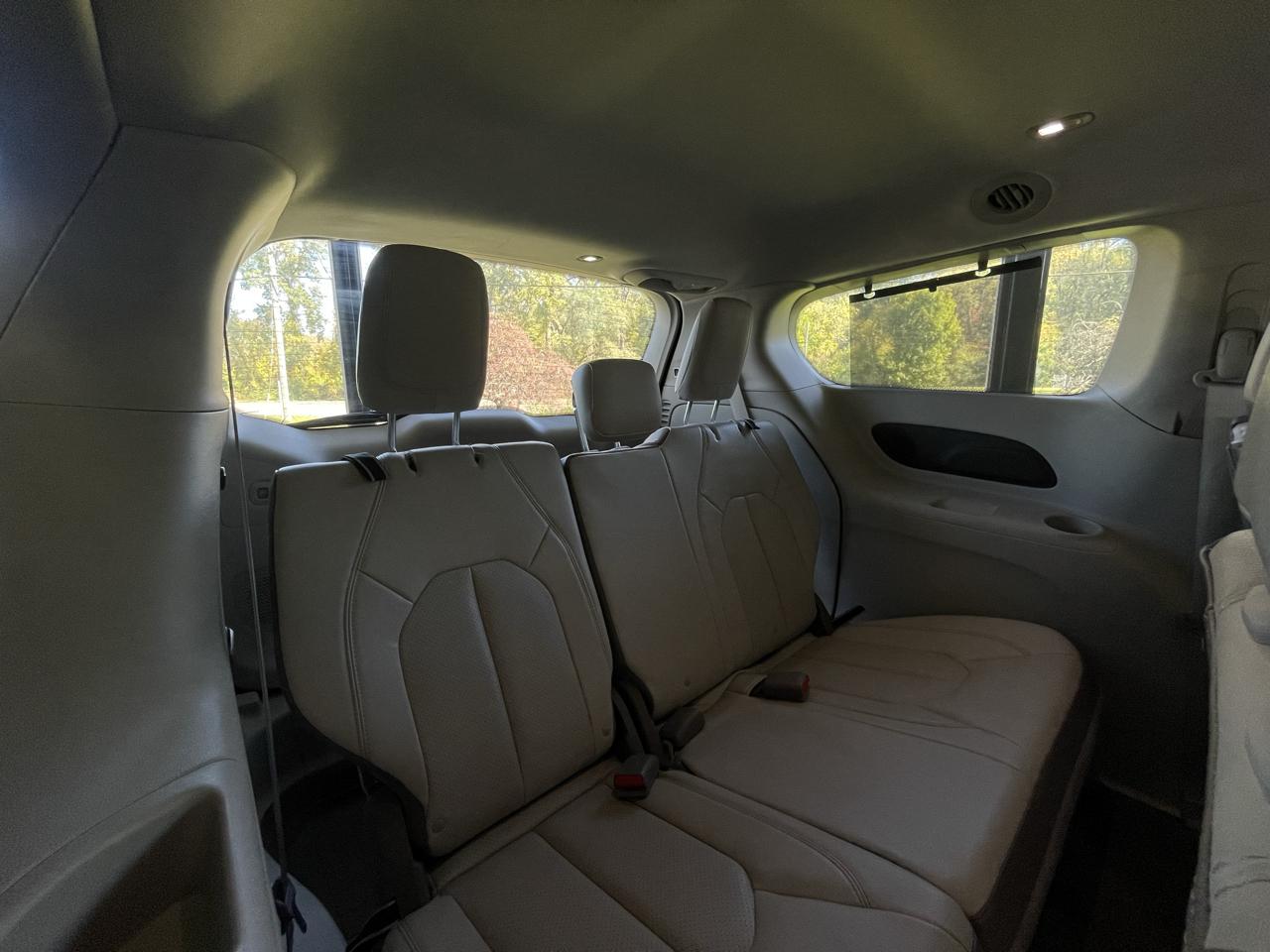 Chrysler Pacifica Touring-L Plus 2017