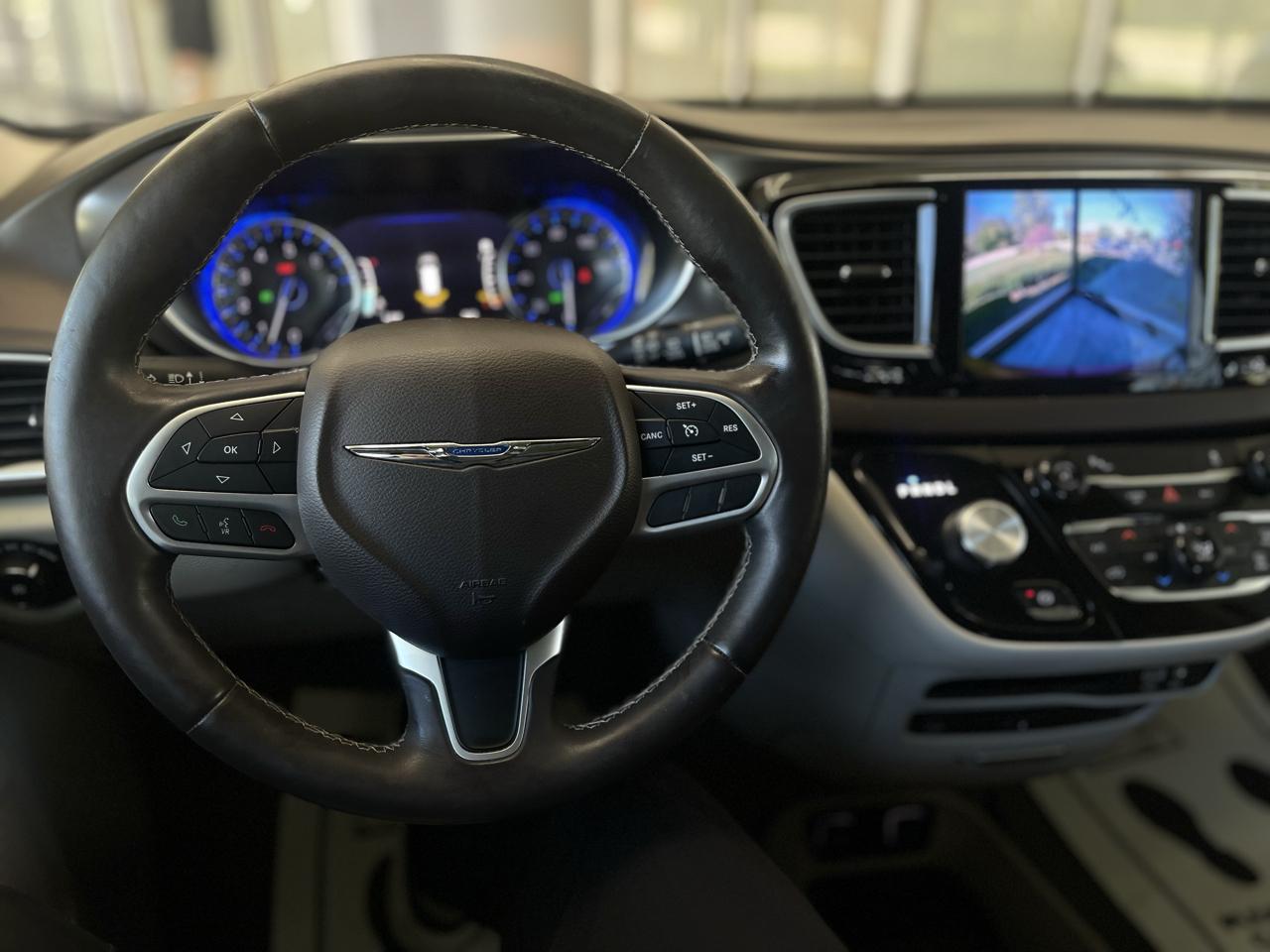 Chrysler Pacifica Touring-L Plus 2017