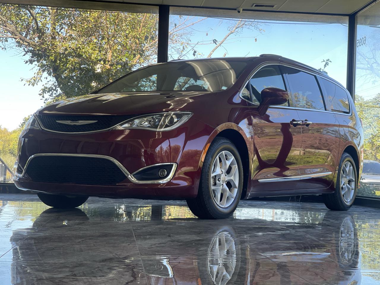 Chrysler Pacifica Touring-L Plus 2017