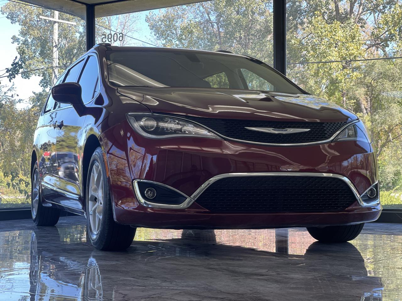Chrysler Pacifica Touring-L Plus 2017