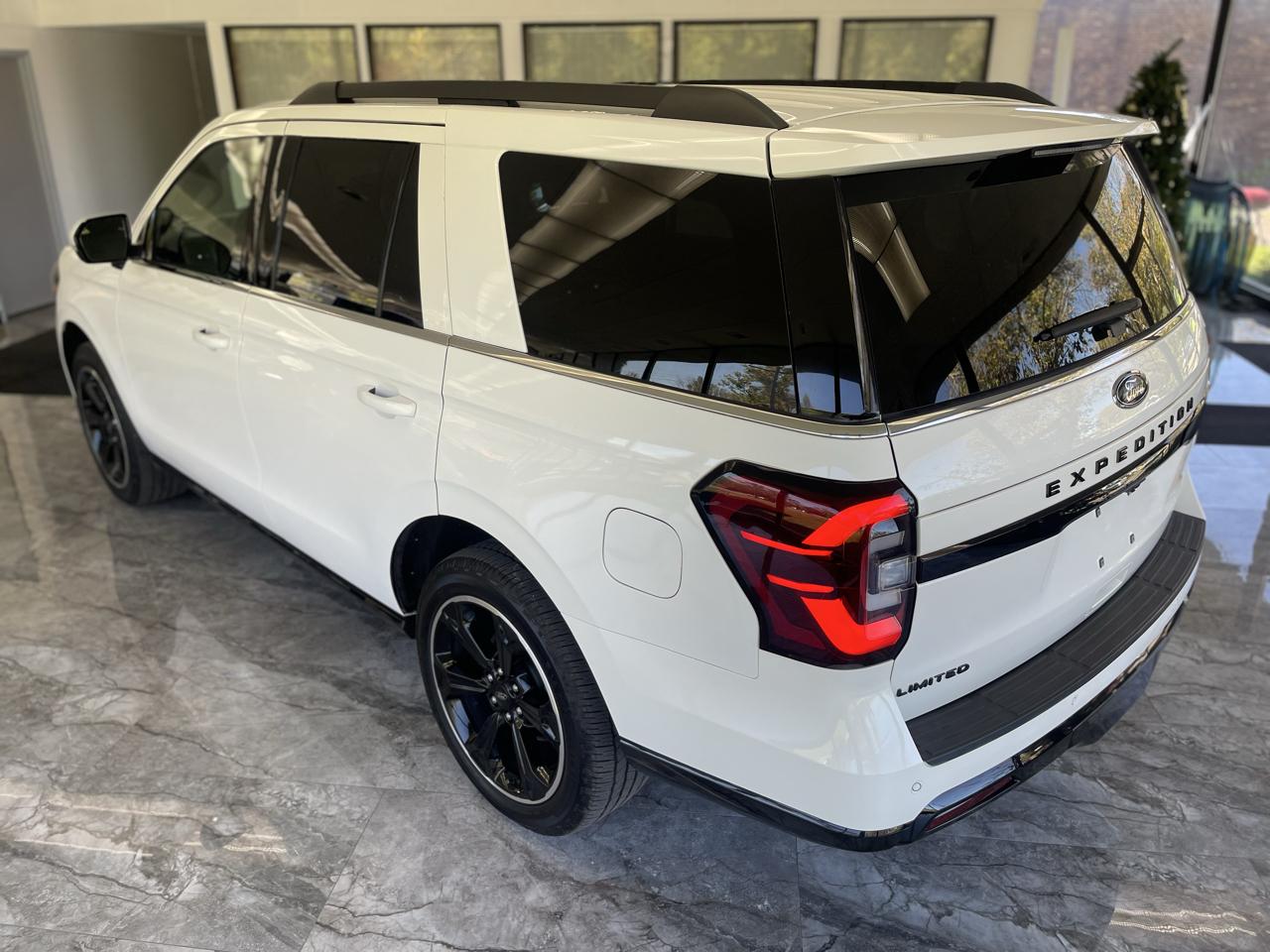 Ford Expedition Limited 4WD 2023