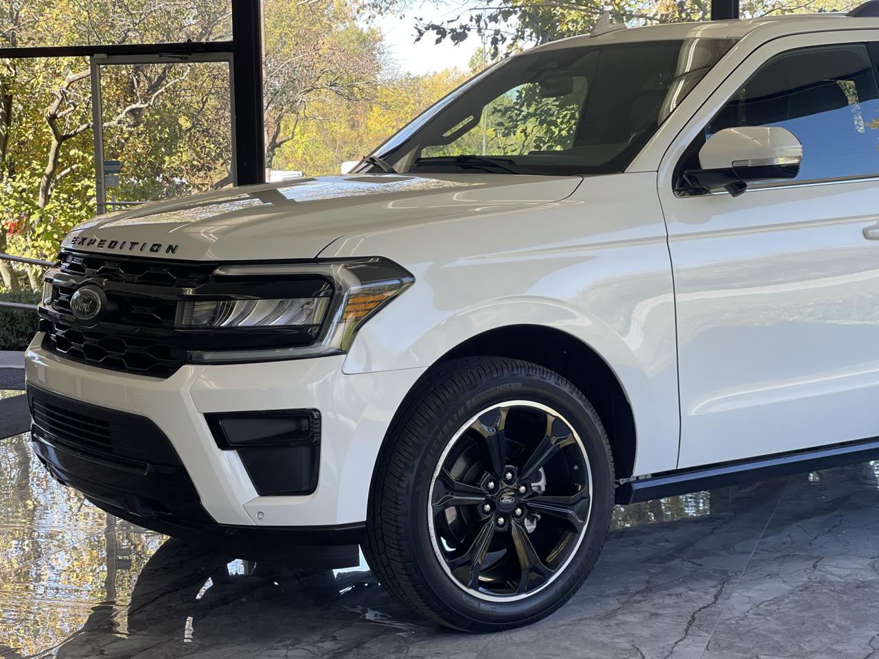 Ford Expedition Limited 4WD 2023