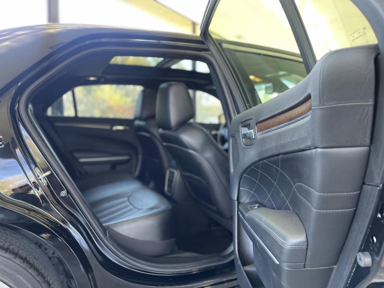 Chrysler 300 C Platinum RWD 2015