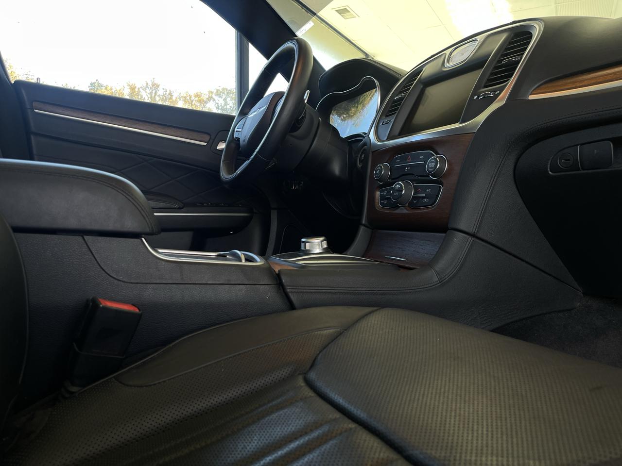 Chrysler 300 C Platinum RWD 2015