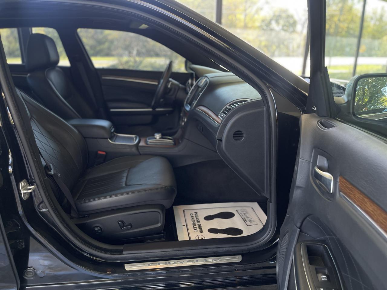 Chrysler 300 C Platinum RWD 2015